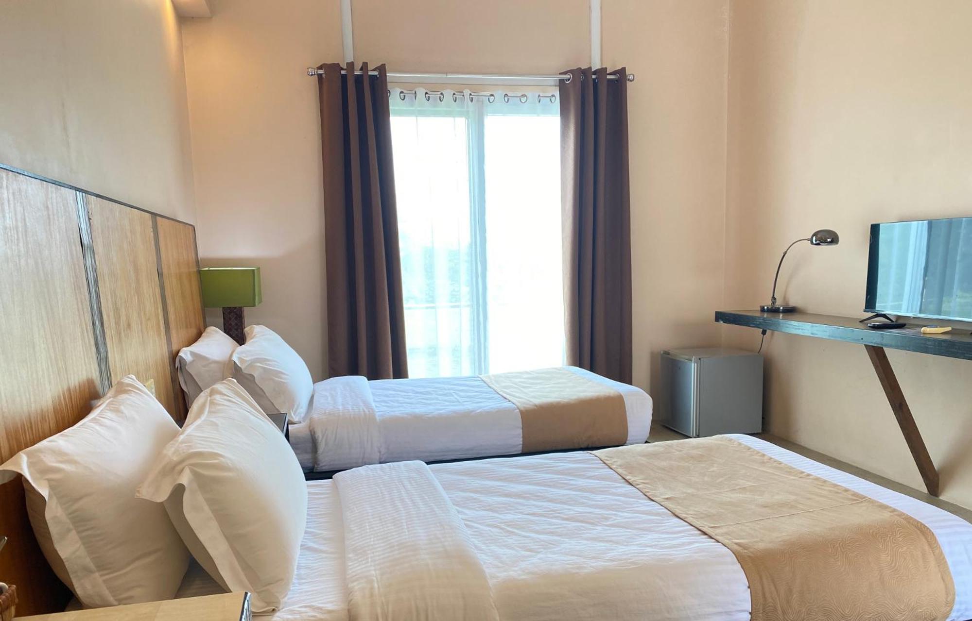 Hotel The Park - Silang Esterno foto