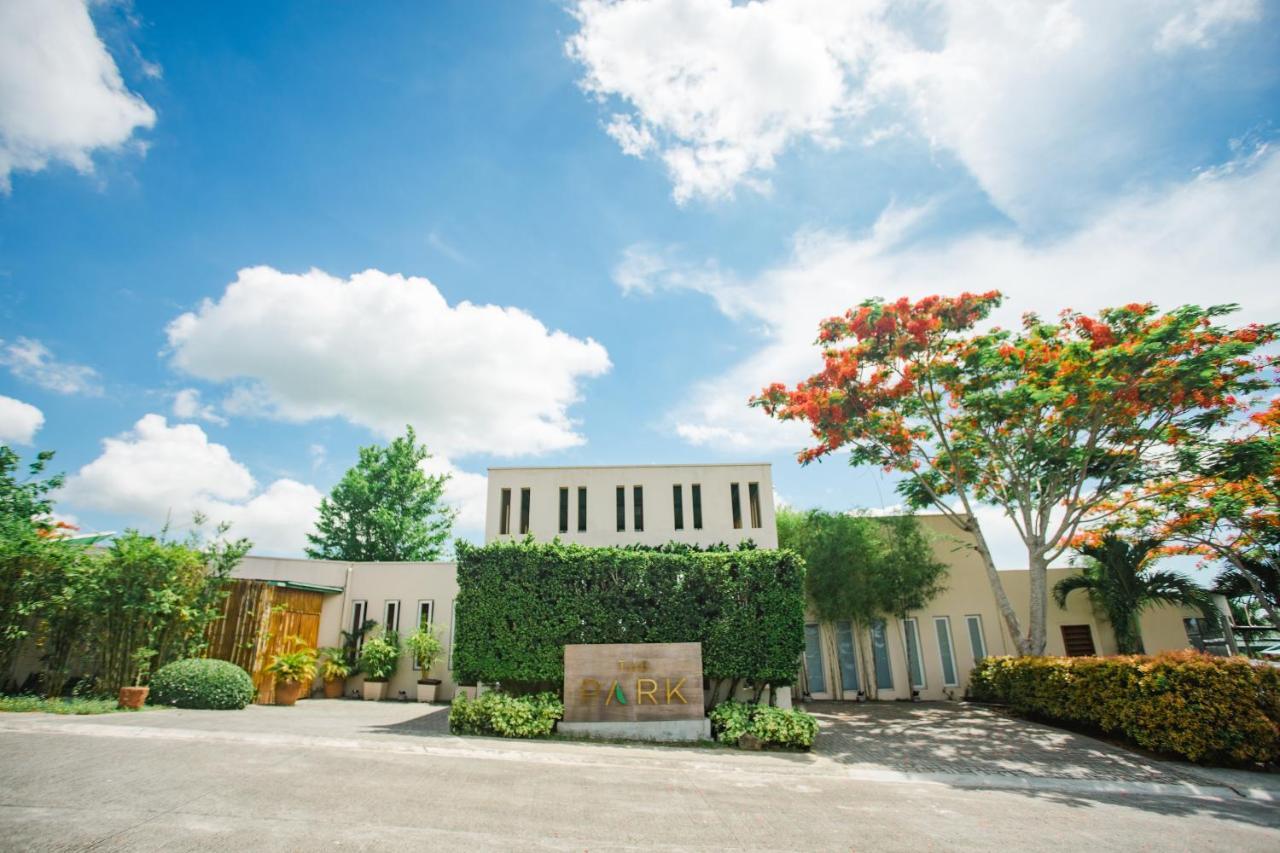 Hotel The Park - Silang Esterno foto