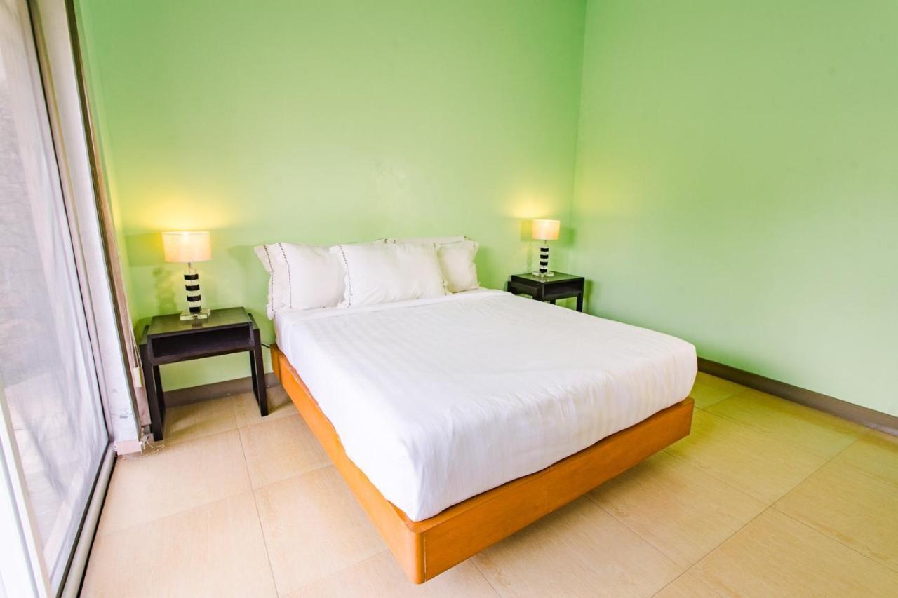 Hotel The Park - Silang Esterno foto