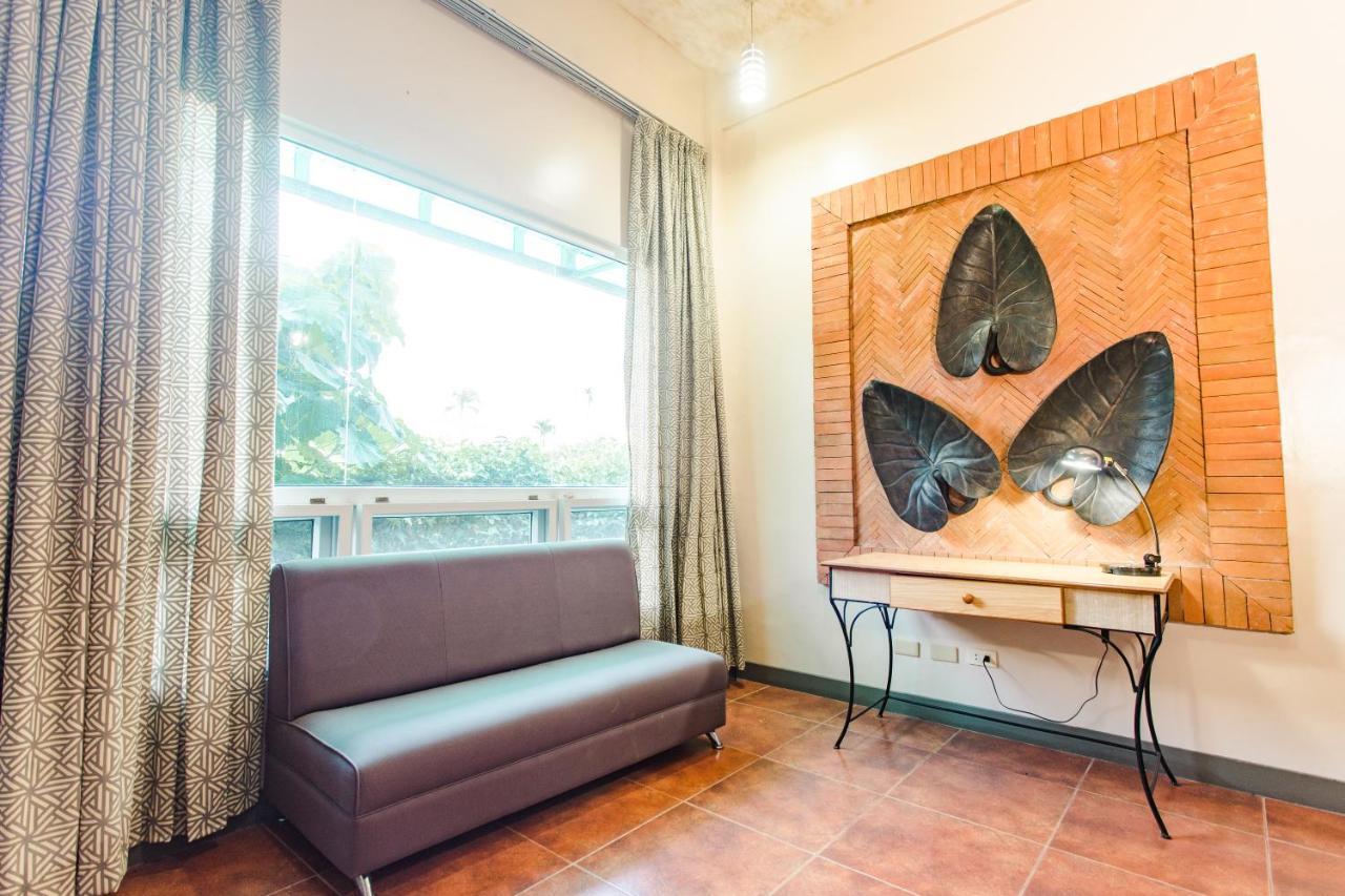 Hotel The Park - Silang Esterno foto