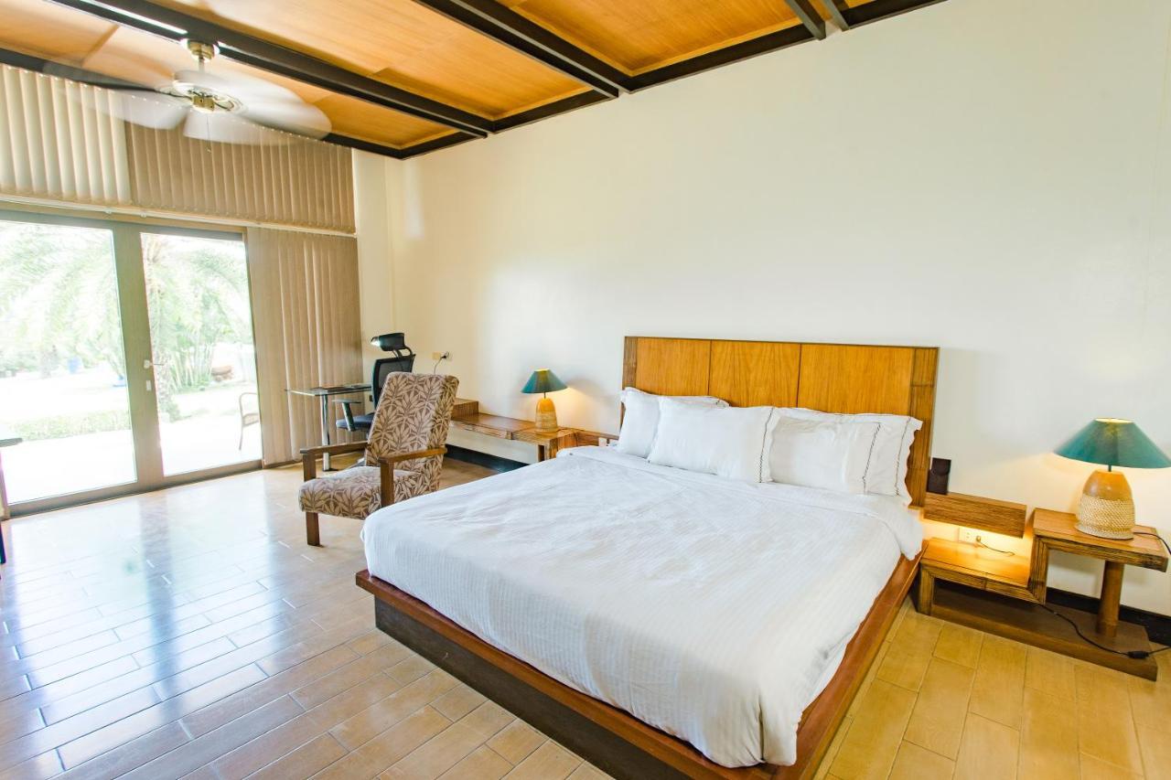 Hotel The Park - Silang Esterno foto